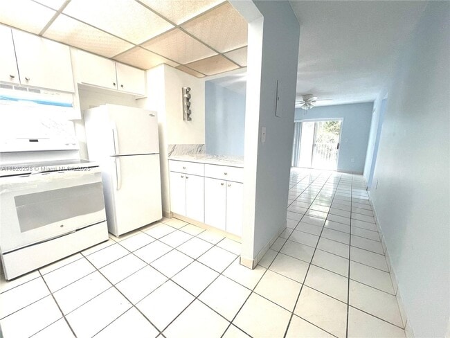 Photo - 3536 NE 168th St Unit 308