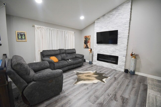 Photo - 5 Bed | 3 Bath | Luxury Living at Its Finest