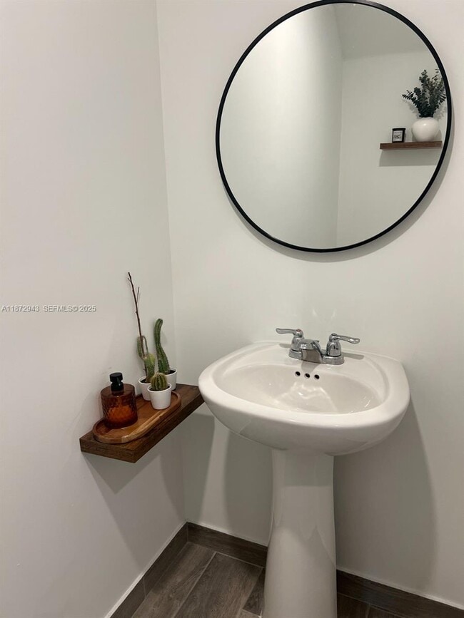 Photo - 4343 Hammock Grove Dr