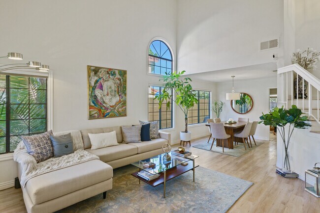 Photo - 4024 Lost Springs Dr