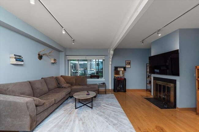 Photo - 1 bedroom in Chicago IL 60657 Unidad 1