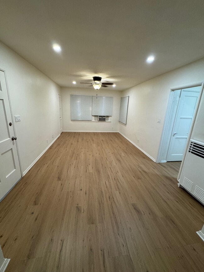 Photo - 5981 Guthrie Ave Unidad 3