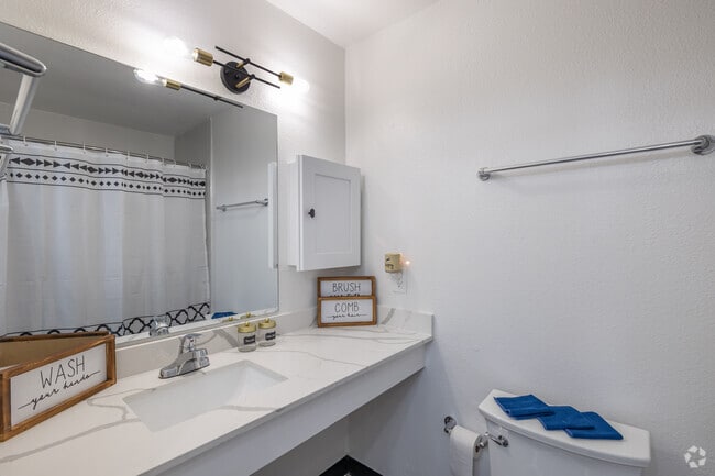 Bathroom - The Passages at Rye 1255