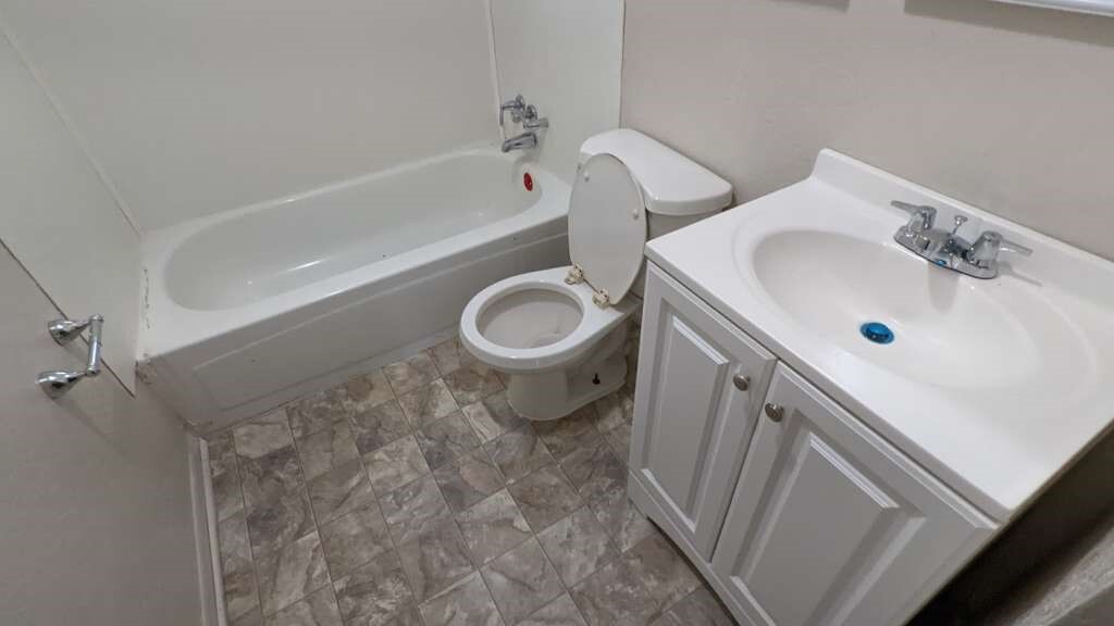 Photo - 215 Blackshear St