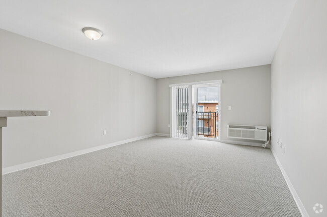 2BR, 2BA - 1,025SF - Dining/Living Room - Westwood Apartments