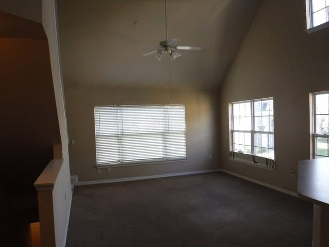 Photo - Modern 2 Bed/2 Bath Condo in Sarasota with Spacious Layout and Prime Location! Unit 205
