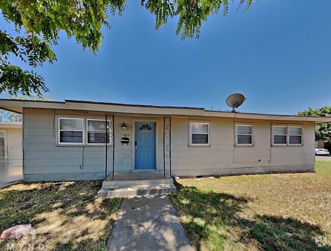 Building Photo - 1913 Ave W Rental