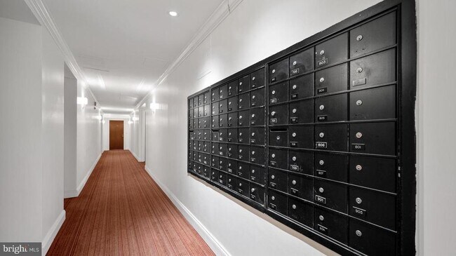Photo - 955 26th St NW Unit 202
