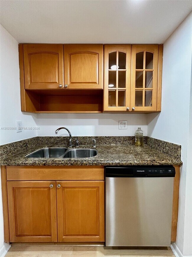 Photo - 7451 NW 16th St Unit 304