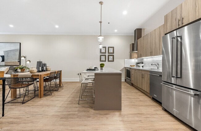 Photo - Maeve on Lake