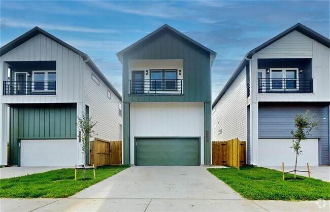 Building Photo - 12244 Kirkgard Dr Rental