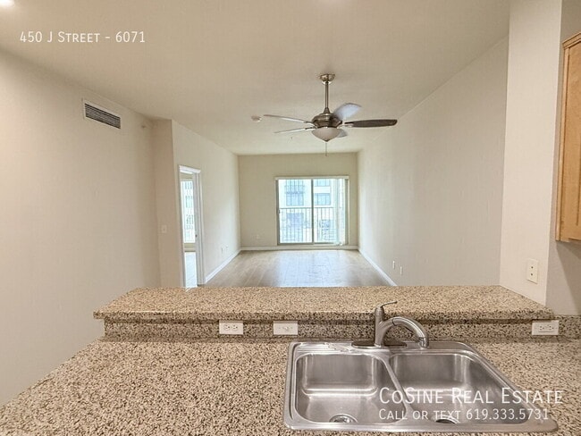 Photo - 450 J St Unidad 6071