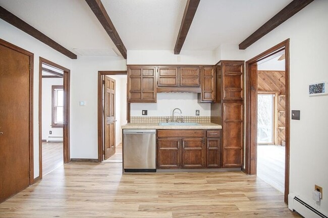 Photo - 52 Ludger Ave