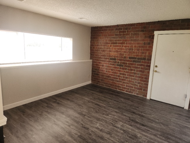 Photo - 6624 Dublin Loop W Unidad 2