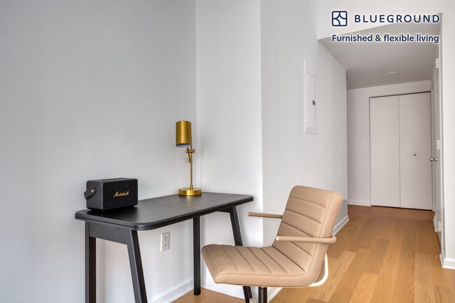 Photo - 535 W 23rd St Unit FL11-ID1481