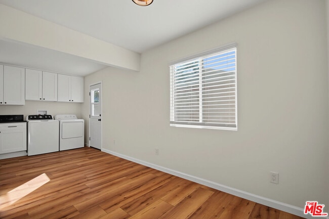 Photo - 11508 Fenton Ave