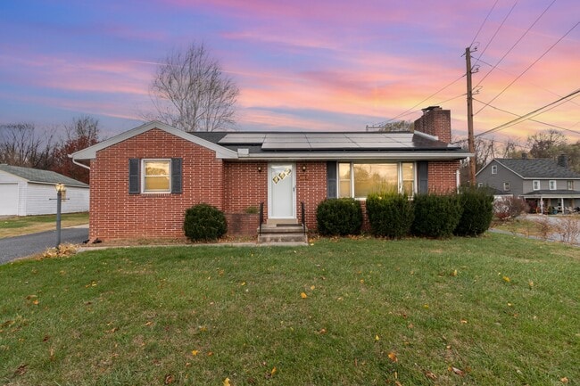 Building Photo - 388 Pleasant View Rd