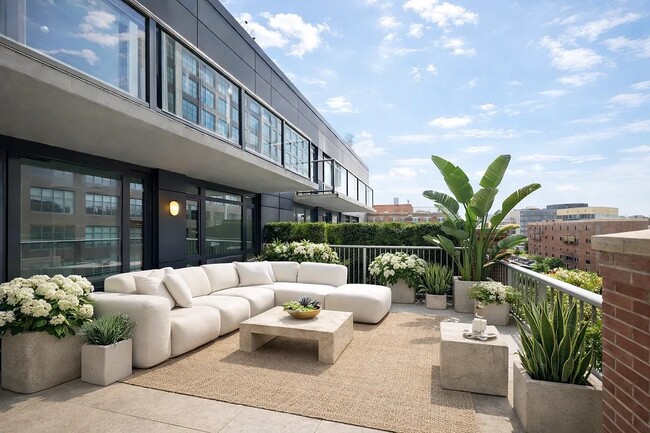 Building Photo - 181 Front St