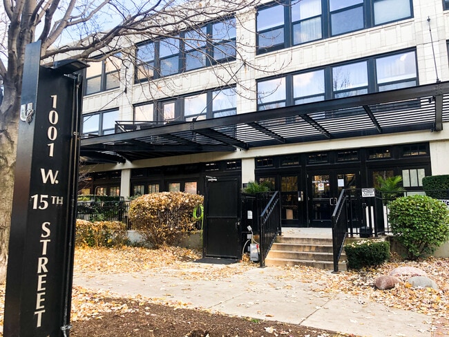 Photo - 1001 W 15th St Condo Unit 225