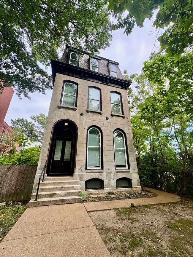 Building Photo - 1736 Nicholson Pl Unit 1736-A Nicholson