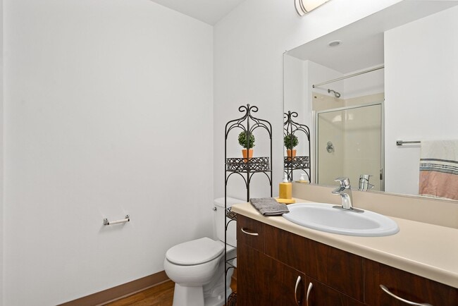 Photo - Portage Bay Flats - Affordable Studio Apar...