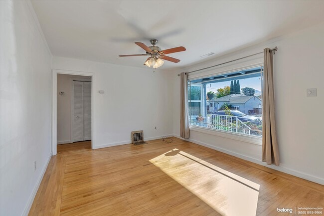 26 Lorraine Ave