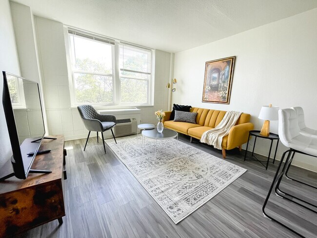 Photo - 2515 Burnet Ave Unidad ID1036844P