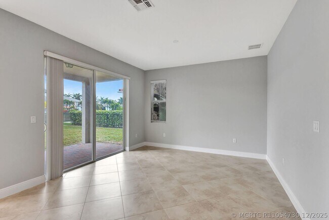Photo - 2952 Payson Way