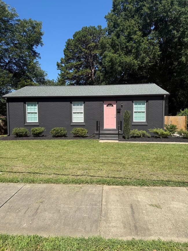 Building Photo - 2311 Crestview Drive