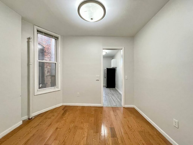 Photo - 98 Wayne St Unit 4B