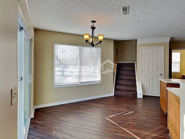 Photo - 6540 Black Forest Ct