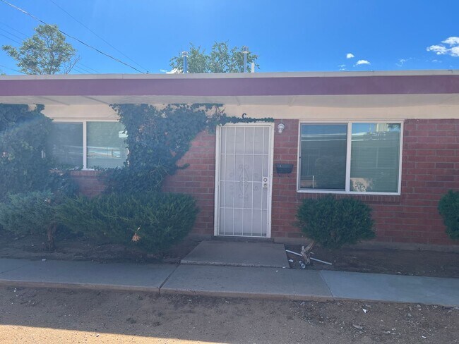 Photo - 540 Cardenas Dr SE Unit A