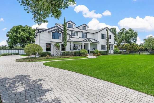 Photo - 14289 Equestrian Way