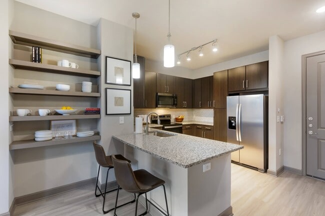 Photo - Radius West Midtown