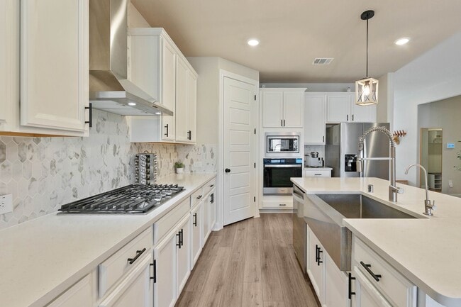 Building Photo - 17812 Hanson Ridge Dr