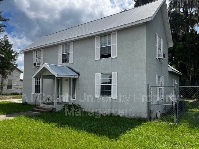 Building Photo - 6536 SE 221st St Unit A