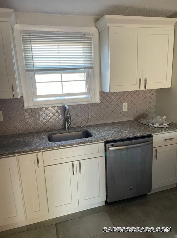 Photo - 12 Holt Rd Unit 5