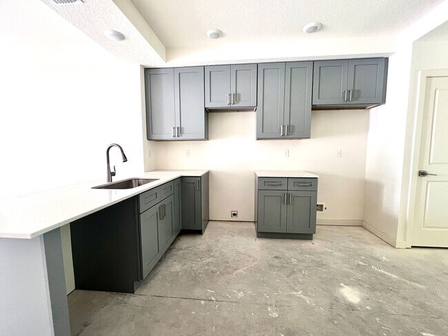 Photo - NEW CONSTRUCTION!
