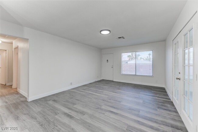 Building Photo - 4649 Vía Torino Rental