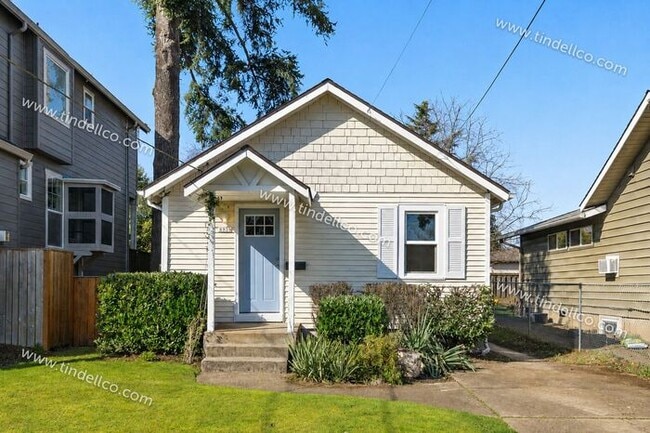 Photo - Charming 1-Bedroom Home in Portsmouth with A/C, Fenced Yard & Off-Street Parking