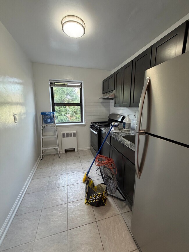457 Highland Ave Unit 3L