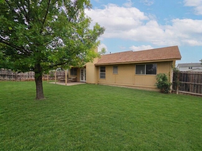 Photo - 4803 Canary Cir