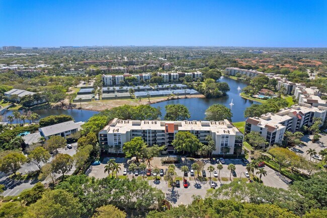 Photo - 820 Lavers Cir Unidad G211