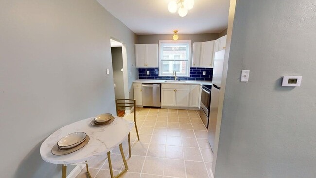 Photo - Charming Furnished 3 Bed 1 Bath with Fence...