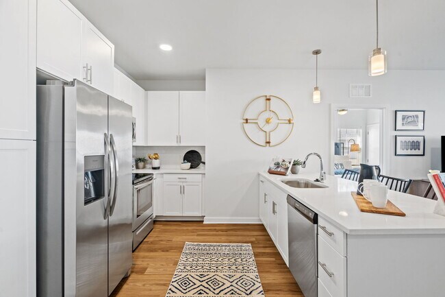 Miles - 2 Bed / 2 Bath - 1,098 Sq.Ft.