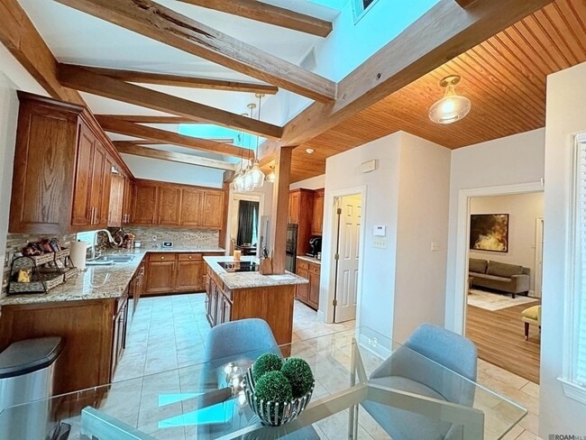 Photo - 11831 Thornberry Ln