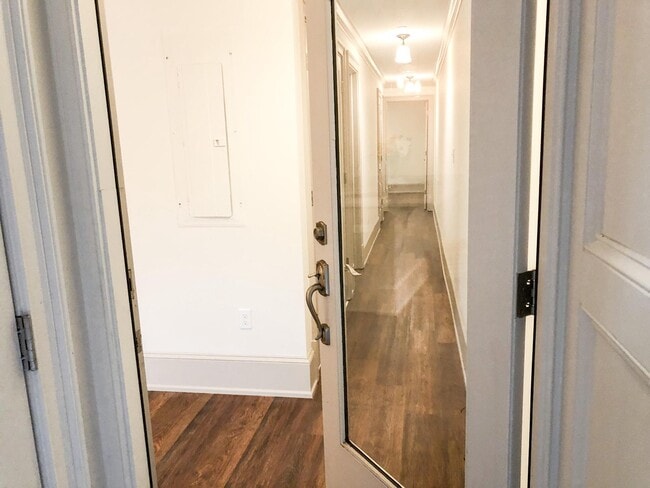 Photo - 1302 East Capitol St NE