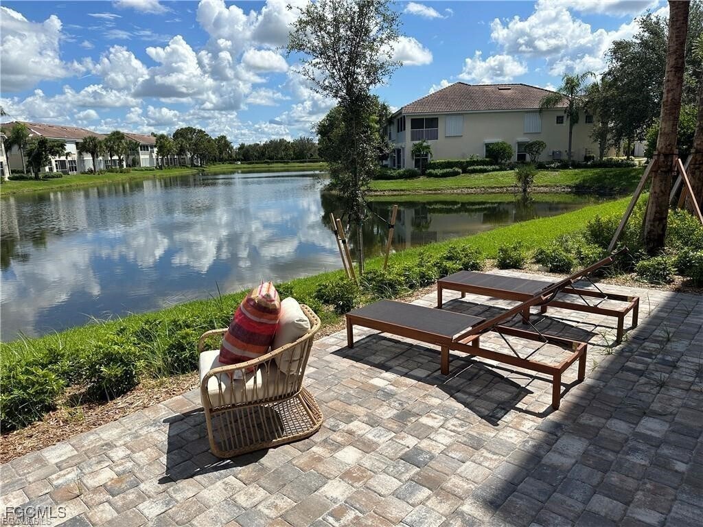 Photo - 15901 Pointe Cir Unit 104