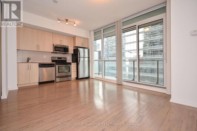 Photo - 65 Bremner Blvd Unit 2507