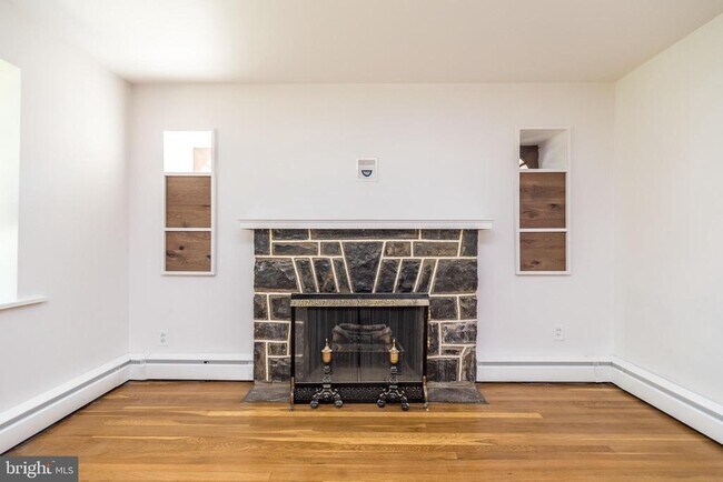 Photo - 932 Croton Rd